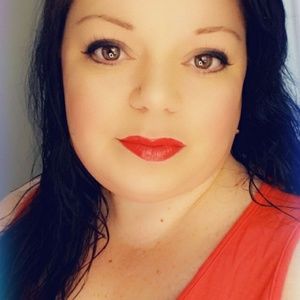 Meet your Posher, Ami